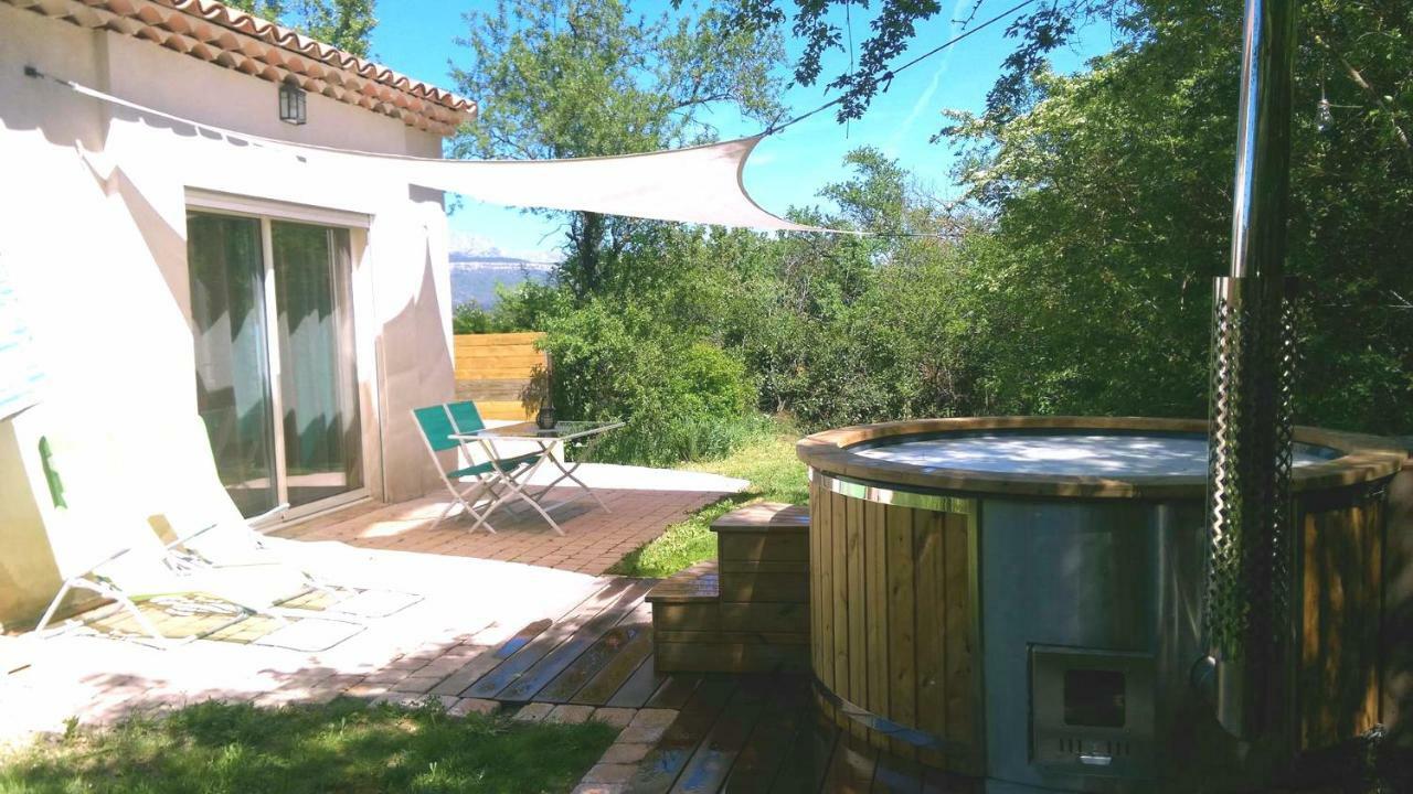 Spa Cabanon De Charme - Le Garagai Meyreuil Buitenkant foto